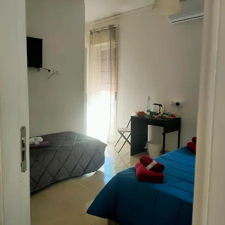 לינה וארוחת בוקר Bed And Fly Aeroporto Reception H24 קטאניה