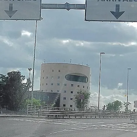 Bed And Fly Aeroporto Reception H24 קטאניה